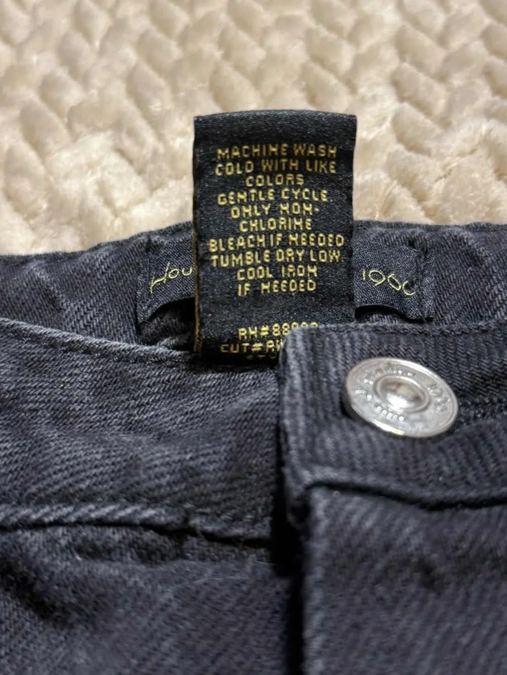 Black Distressed Denim Shorts High Rise Y2K Festival Cutoff Jean Shorts Size 26 - Picture 8 of 9